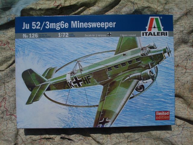 Italeri IT0126 Junkers Ju 52/3mg6e Minesweeper Model airplane Italeri IT0126 Junkers Ju 52/3mg6e Minesweeper Model airplane